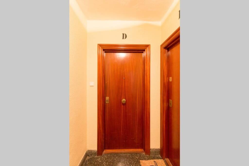 Town Hall Бильбао Экстерьер фото
